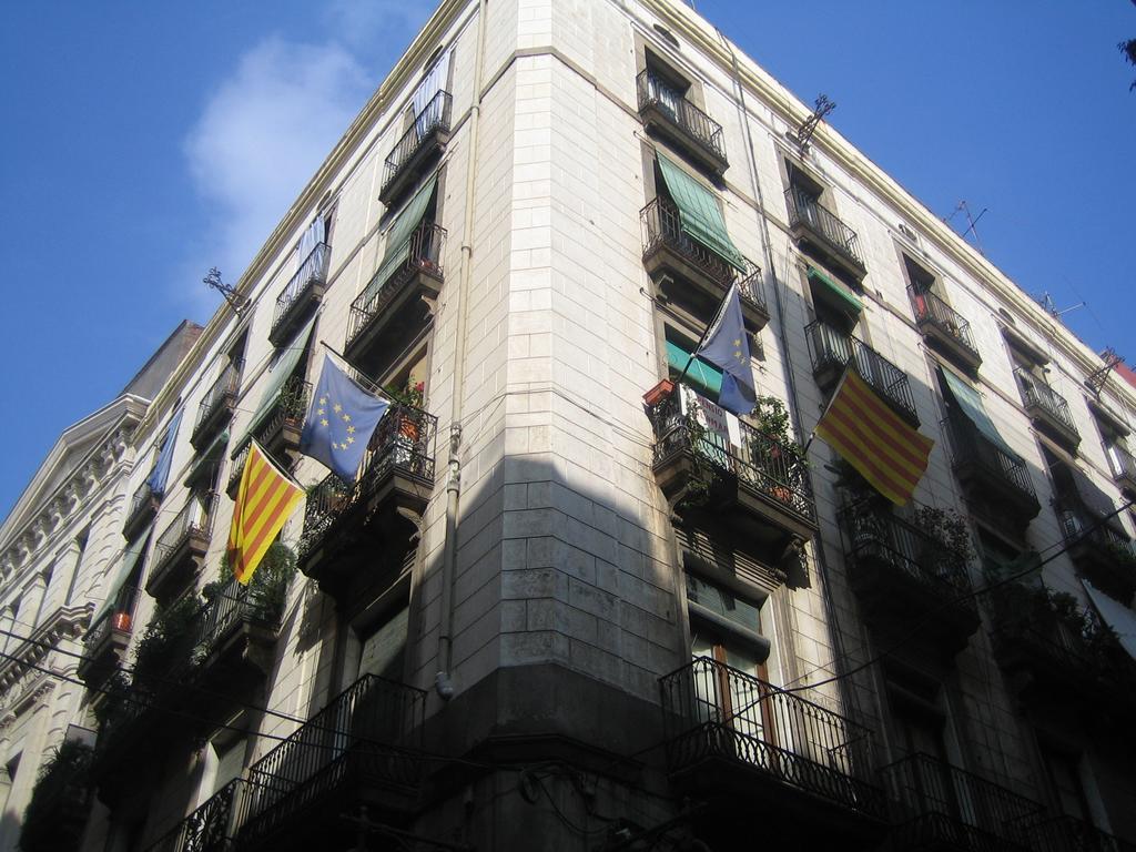 Pension Alamar Barcelona Exterior photo